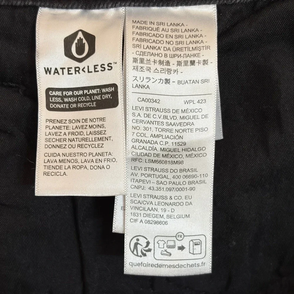 Levis 501 Original Cropped Jeans Faded Black High Rise Button Fly 72693-0134 W32